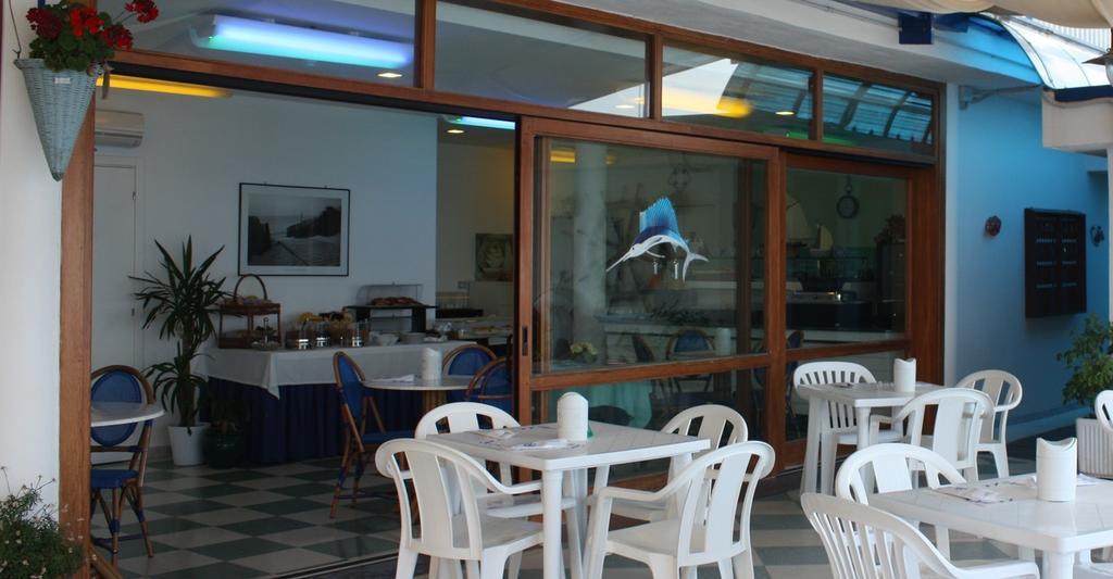 Bagni Arcobaleno Hotel 3*