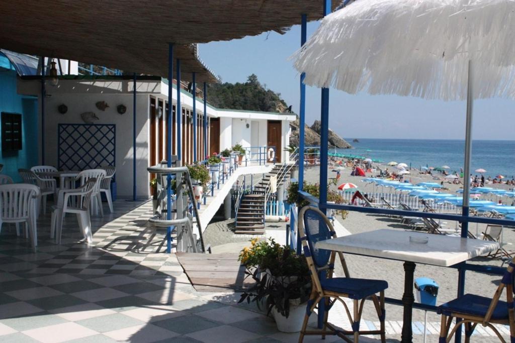 Bagni Arcobaleno Deiva Marina